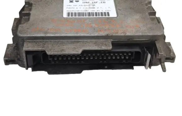 Fiat Punto (176) Engine control unit/module IAW16FEB 46545150 6ZLFTU98