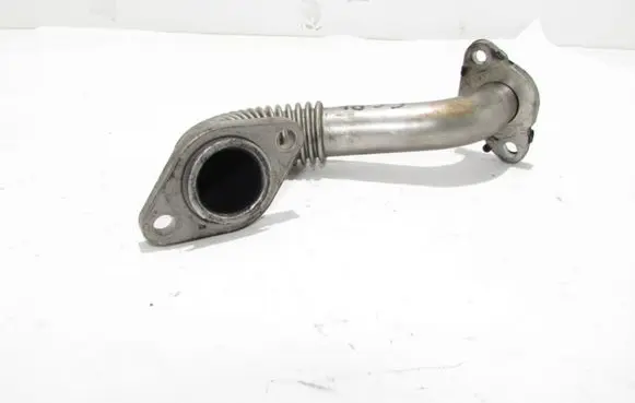 Nissan Qashqai+2 EGR valve line/pipe/hose