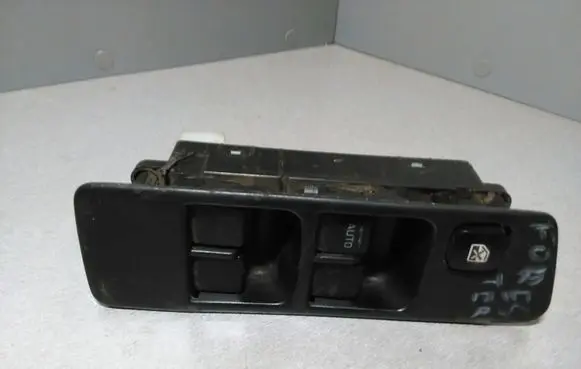 Subaru Forester SF Electric window control switch