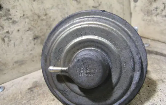 Renault Espace III EGR valve PIERB7700675487D 96T311