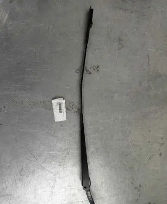Volvo V70 Front wiper blade arm 30655615