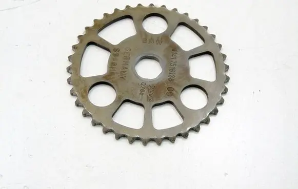 BMW 5 F10 F11 Vacuum pump 11417516128