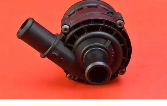 Renault Laguna III Water pump 