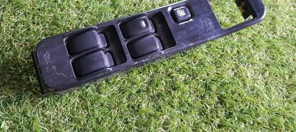 Mitsubishi Pajero Electric window control switch 8608A048XAX5