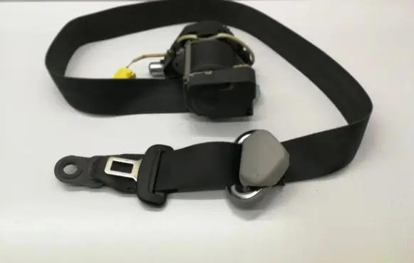 Volkswagen Caddy Front seatbelt 2K5857806A 1J0857731B