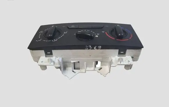 Citroen Jumpy Climate control unit 170740100
