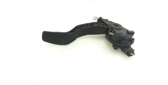 Nissan Qashqai Accelerator throttle pedal 180024BG0B