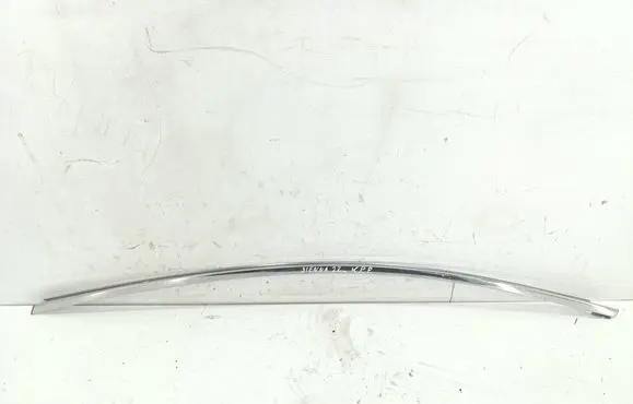 Toyota Sienna XL40 IV Front door trim (molding) 154500B