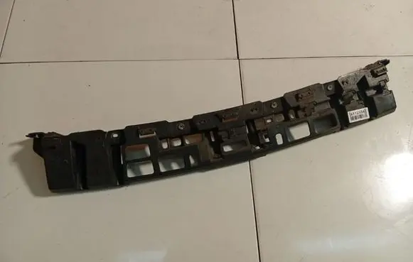 Renault Laguna III Rear bumper mounting bracket 850320001R