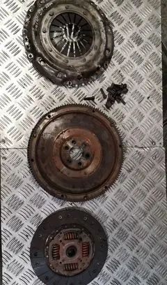 Skoda Fabia Mk2 (5J) Clutch set kit