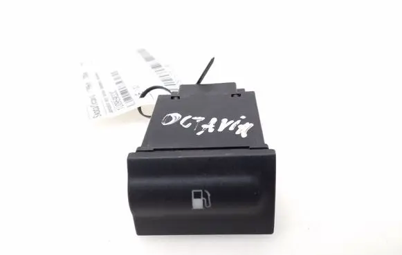 Skoda Octavia Mk1 (1U) Fuel tank opening switch 1U0959833C