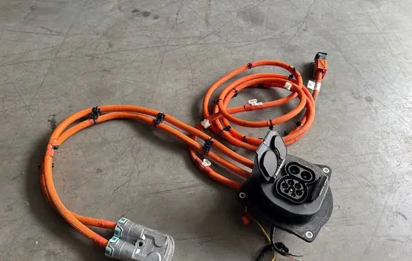 BMW i4 Electric car charge socket 5a0fba6 5b39c73 5a38834