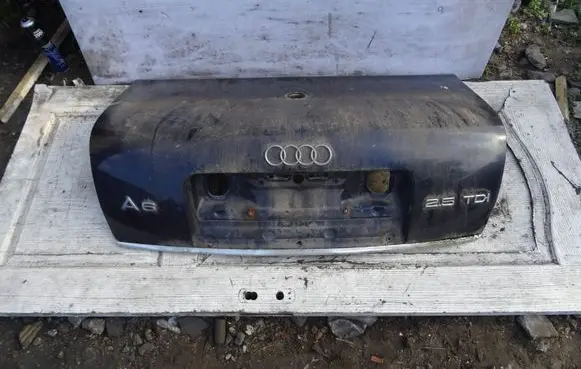 Audi A6 S6 C5 4B Tailgate/trunk/boot lid