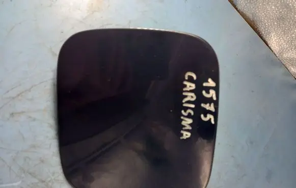 Mitsubishi Carisma Fuel tank cap