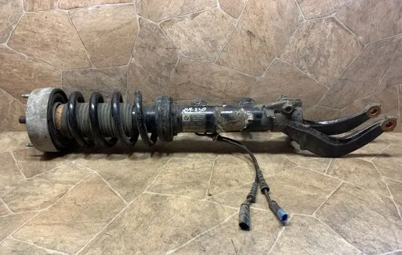 BMW X5 F15 Front shock absorber/damper 6863174