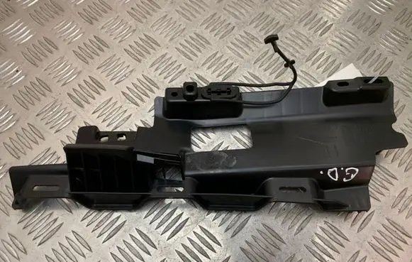 Ford Mustang VI Parcel shelf load cover mount bracket FR3B63243C02AJ