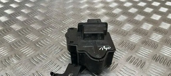 Citroen C3 Glow plug pre-heat relay 9801808680