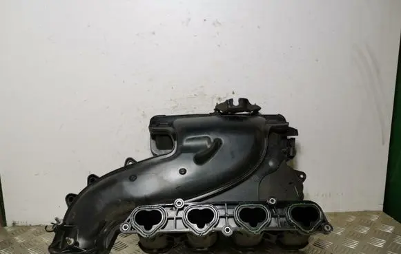 Jeep Cherokee Intake manifold