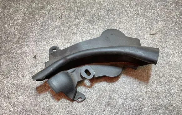 BMW 5 G30 G31 G38 Engine compartment rubber 7349601