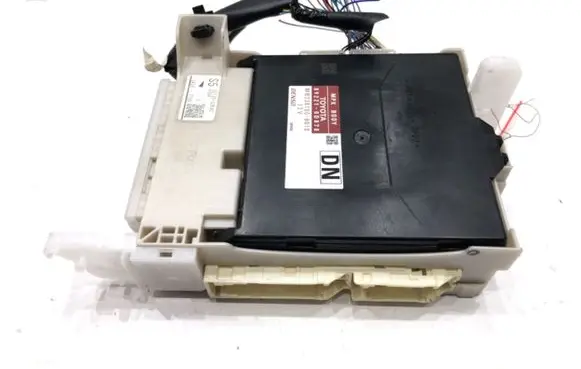 Toyota Yaris Other control units/modules 89221-0D870
