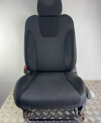 Subaru Impreza III Front driver seat 