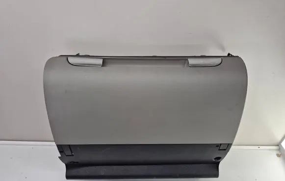 Audi A3 S3 A3 Sportback 8P Glove box