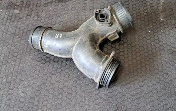 Audi Q7 4L Intercooler hose/pipe 7L6145770G 7L6145795R