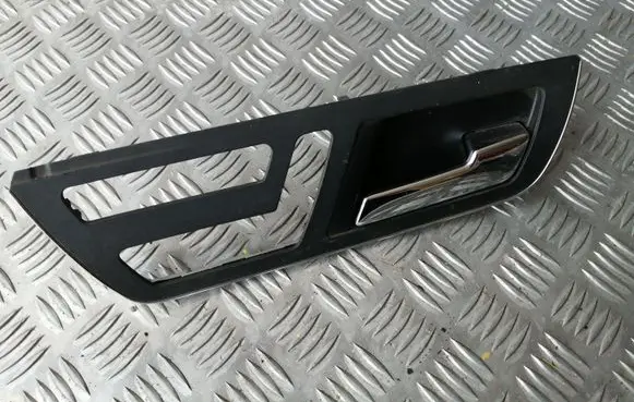 Mercedes-Benz S W221 Rear door interior handle trim A3366010001 A2217305048
