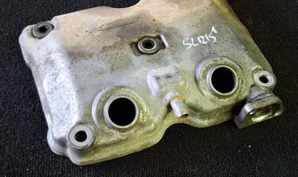 Rocker cam cover