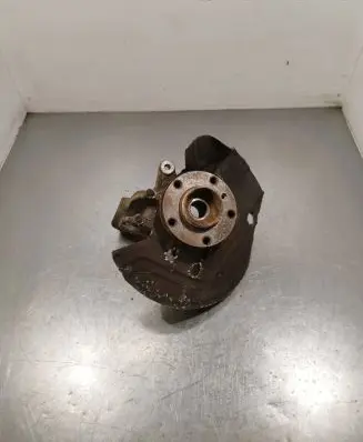 BMW X3 E83 Front wheel hub spindle knuckle