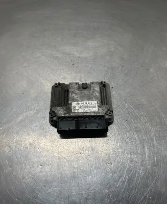 Skoda Roomster (5J) Engine control unit/module 045906013A 045906013E 0281013182