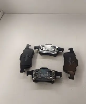 Volvo V50 Brake pads (rear) LP1701