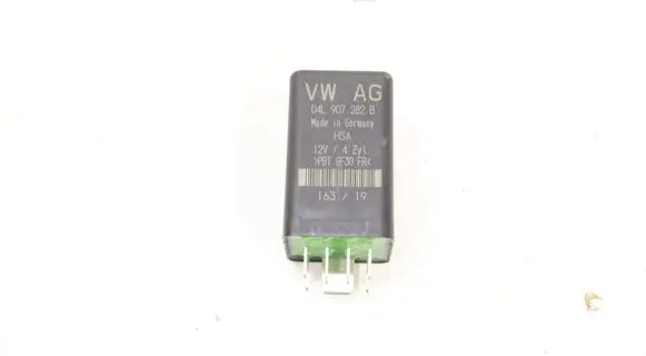 Volkswagen Tiguan Allspace ABS relay 04L907282B