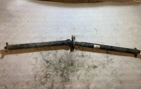 Mercedes-Benz C AMG W204 Drive shaft (set) a2041106