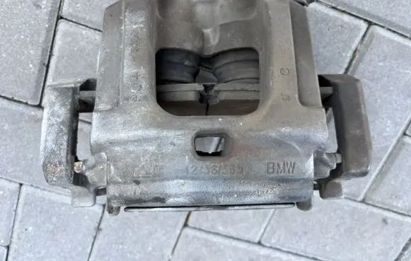 BMW X6 F16 Front brake caliper
