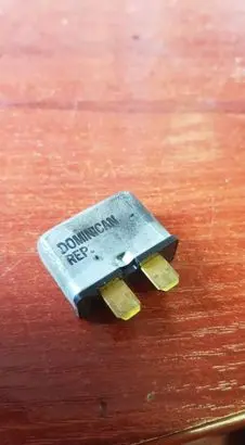 Volkswagen Golf III Other relay 443937105