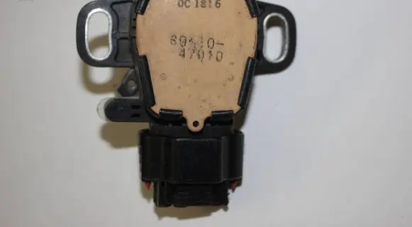 Lexus RX 330 - 350 - 400H Brake pedal sensor switch 8951047010 0C1816 47010