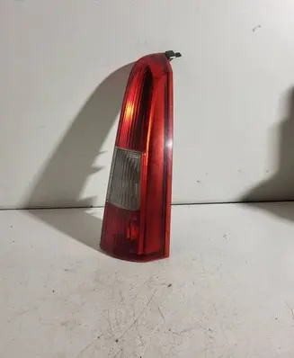 Volvo V70 Rear/tail lights 9154494