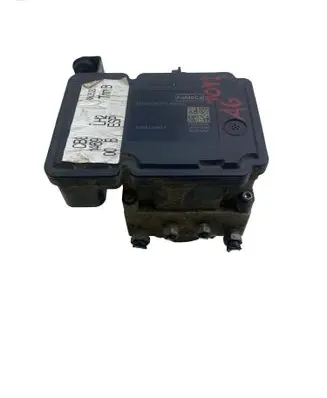 Ford Focus ABS Pump BV612C405AF