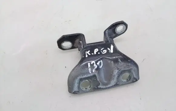 Rear door upper hinge