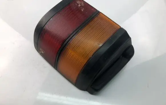 Volkswagen PASSAT B5 Rear/tail lights 333945257
