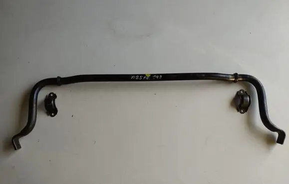 Volkswagen PASSAT B5 Front anti-roll bar/sway bar 4D0411336D