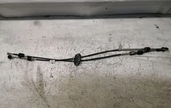 Ford C-MAX II Gear shift cable linkage F1DR7E395GA