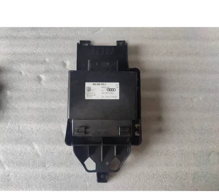 Audi A6 C7 Voltage converter/converter module 8K0959663F 120012874