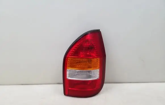Opel Zafira A Rear/tail lights