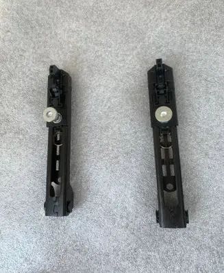 Volkswagen Tiguan Seat belt adjustment rail 1T0857819B
