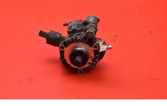 Ford Focus C-MAX Fuel injection high pressure pump 9658193980