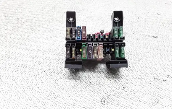 Mercedes-Benz E W211 Fuse module 2115450301