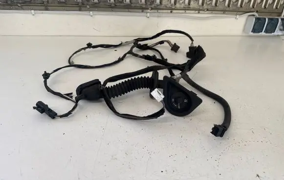 Opel Vivaro Front door wiring loom 93858596 8200603483