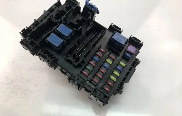 Nissan Pixo Fuse box set PPTD20